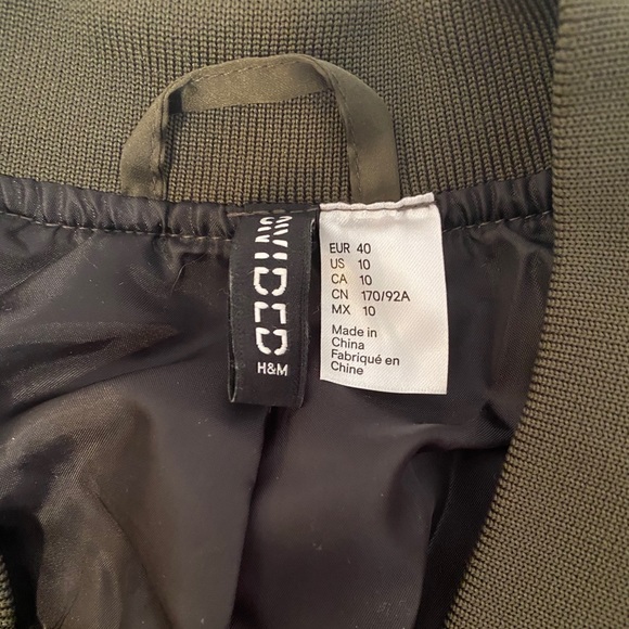 H&M Olive Green Quilted Padded Bomber Jacket - Picture 4 of 5